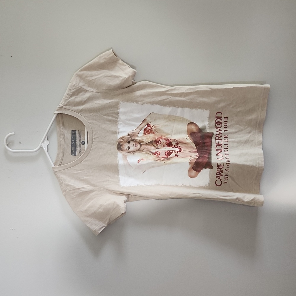 Carrie Underwood concert tee
